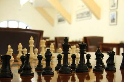 棋 游戏 图 黑色的 白色的 典当 棋盘 片 板 战略 播放