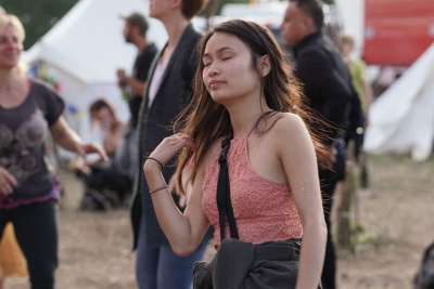 舞蹈 自由 女孩 人类 女性 女士 幸福 喜悦 亚洲人 快乐的