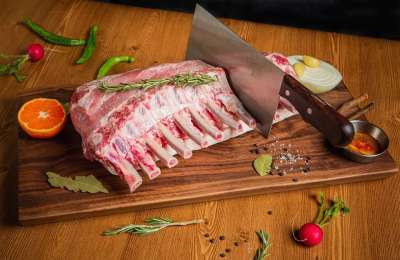 肉 配料 食物 羊肉 生的 盘子 美食 准备 烹饪 刀 砍刀