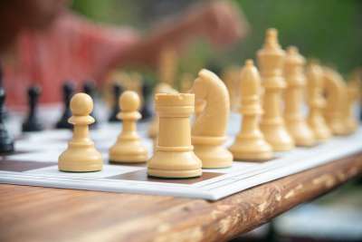 棋盘 象棋 战略 王 白色的 棋盘游戏 游戏 棋盘上的棋子 农民