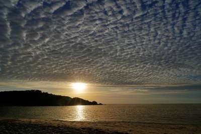 大自然壁纸 自然壁纸 高清壁纸 日落 天空 云 海 海洋 太阳