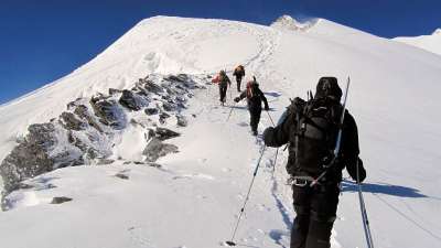 登山 山 攀爬 阿尔卑斯山 自然 登山点 首脑会议 冬天 景观