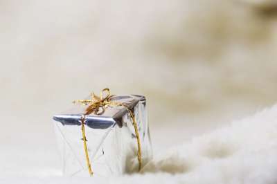 礼品 盒子 银 金子 丝带 雪 白 冬季 圣诞节 新年