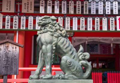 日本 寺庙 宗教 狮子 雕塑