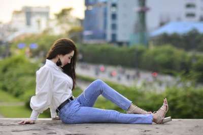 女士 日落 头发 年轻