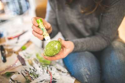复活节 蛋 染色 绘画 装饰 女士 女孩 绿色