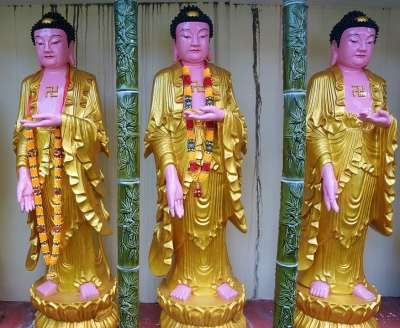 宗教 文化 寺庙 传统的 佛 神社 雕像 节日 雕塑 金的