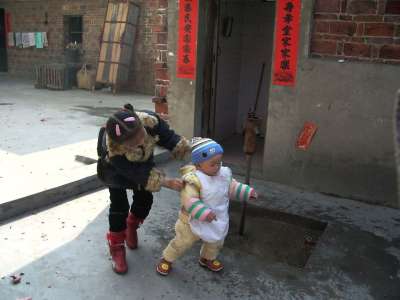 学步的儿童 婴儿 孩子 家庭