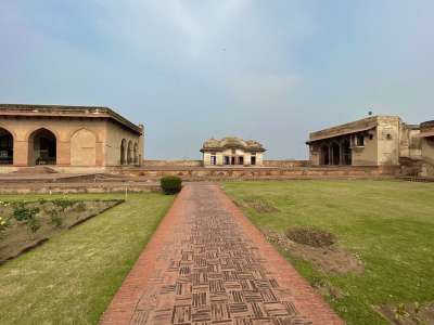 Diwan-I-Khas 拉合尔 巴基斯坦 旁遮普 拉合尔堡 小路