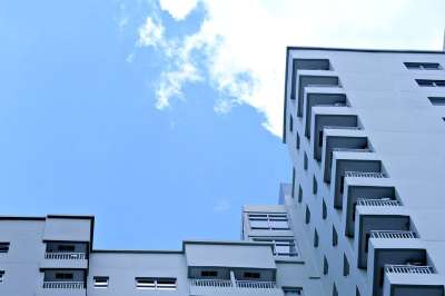 高层民用建筑 天空 云 结构 正面 城市 城市的