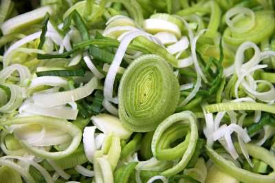 韭葱 蔬菜 汤青菜 切 戒指 葱属 健康 食物 葱 营养