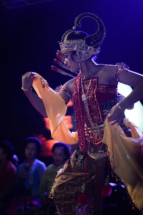 表现 阶段 音乐会 音乐 歌手 文化 爪哇 艺术家 年轻 节日