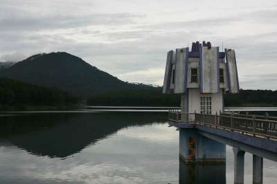 湖 山 自然 水 水中倒影 旅游景点 风景 港口 桥 结构体