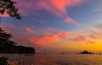 日落 整体的一部分水域 黎明家庭 海 性质 太阳 西 天空 光线