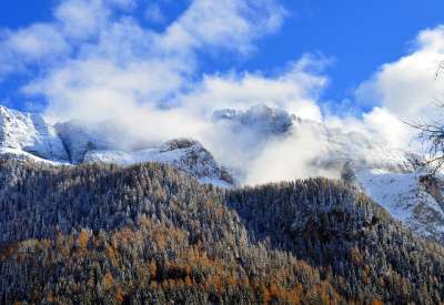 自然 雪 山 景观 全景 好天气 全景图像 观光 山峰 寒冷的