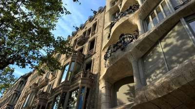 建筑学 高迪 艺术 景观 游客 旅游景点 巴塞罗那 石头