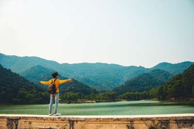 游客 山 越南 景观 自然 湖 旅游景点 男人