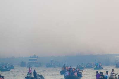 船 传统船比赛 水 河 传统的 人们 节日 印度 湖 亚洲