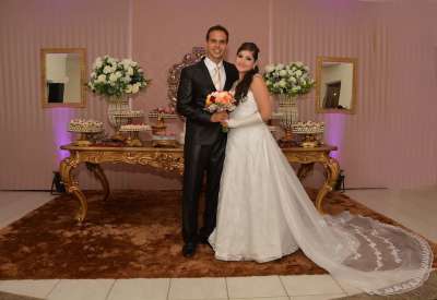 Casal 爱 在一起 年轻 婚姻 家庭 新娘 已订婚的