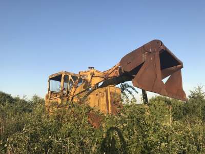 建筑机械 弃 老的 销毁 破碎的 被毁 拆除 建筑废墟 衰变