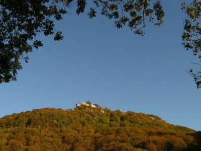 Burg Hohenurach Hohenurach 废墟 城堡废墟 山