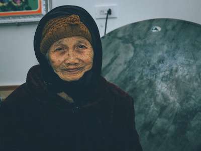 肖像画 老妇女 房子的爱 老人