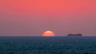 海 船 水 日落 天空 蓝色的 黑暗 夏天 航海的 旅行
