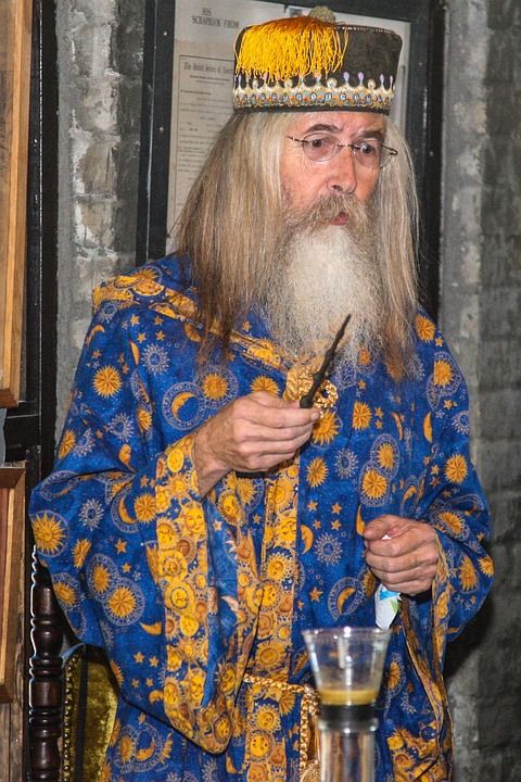 哈利 · 波特 巫师 阿不思·邓布利多 城堡 人 特点 角色 老人
