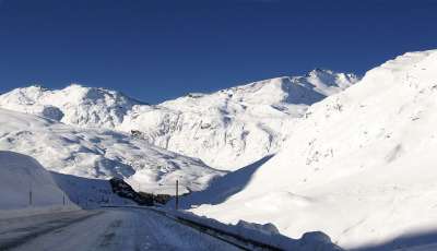雪 山 冰川 冰淇淋 山峰 寒冷的 冬天 全景 全景图像 景观