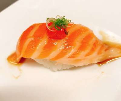 寿司 三文鱼 鱼 食物 日本人 日本 白饭 海鲜 美味的