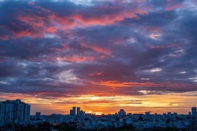 建筑物 日落 多云的 阳光 城市景观 西贡 夜晚 城市 景观