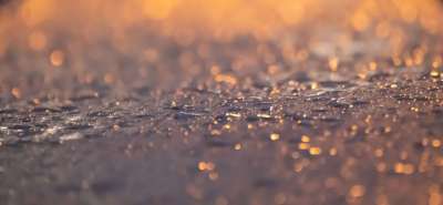 滴 雨 湿的 水滴 雨滴 结构体 质地 发光 反射 背景