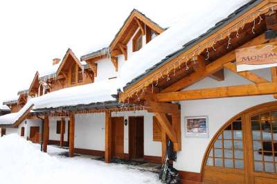高山 建造 舱 小木屋 小屋 覆盖 房子 山 自然 采取