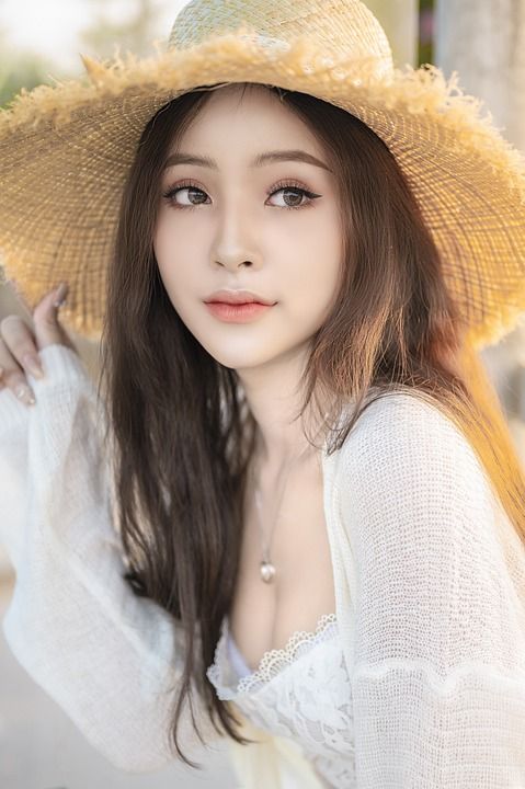 女士 模型 肖像 姿势 风格 帽子 时尚 摆姿势 年轻女子