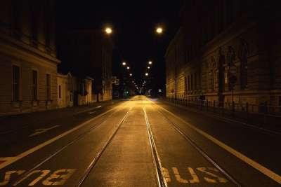 街道 夜晚 城市 路 黑暗的 晚上 路灯 建筑物 空的