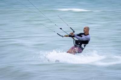 风筝 平移 体育运动摄影 冲浪 夏天 运动 波浪 旅游 冲浪者