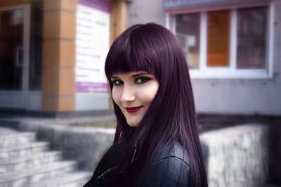 年轻女子 模型 女人 女孩 美容 头发 纵向 女性 年轻 时尚
