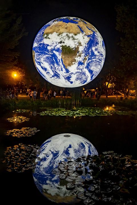 地球 巨型地球装置 湖 自然 公园 夜晚 水 土地 盖亚 世界