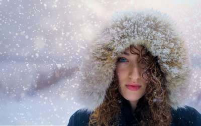 女子 雪 肖像 冬天 漂亮 光 魔法 图片