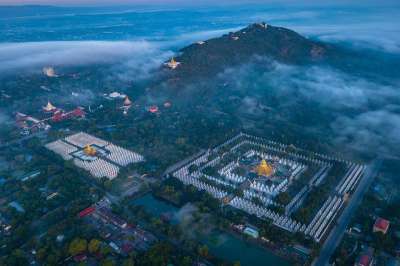 城市 寺庙 地标 目的地 旅游景点 历史性 历史的 宝塔 鸟瞰图