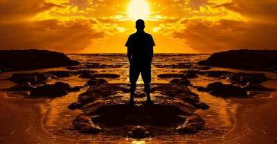 海滩 云 日出 黄昏 男人 自然 海洋 户外 人 岩石 海