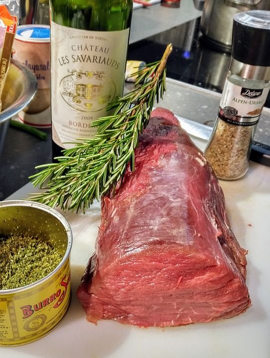 圆角的牛肉 厨师 牛肉 食物 好吃 圆角 肉 红色的 美食