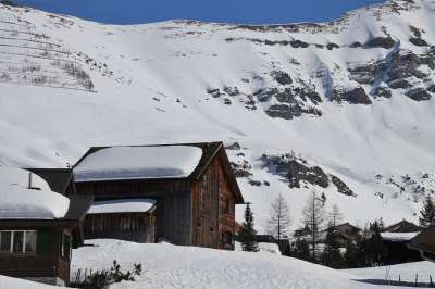 木屋 最高额 雪 山 旅行 高 风景 峰 重叠 瑞士 看