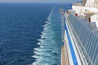 巡航 外表 海 蓝色的 旅行 假期 船 栏杆 放松 自由