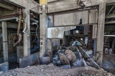 废弃工厂 弃 工厂 工业的 建造 老的 垃圾摇滚 城市探索