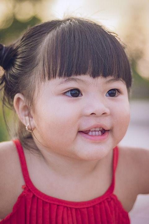 小姑娘 肖像 户外 公园 孩子 学步的儿童