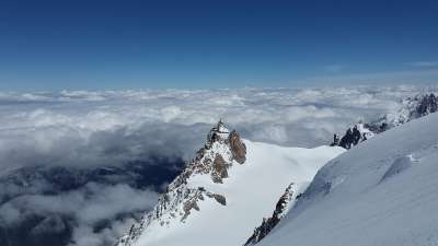 南针尖 夏蒙尼 山站 高山 山 阿尔卑斯山 首脑 雪 高的