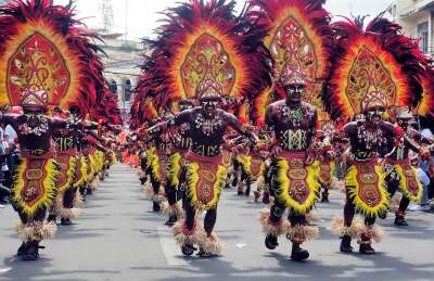 人们 表现 街道 舞蹈 当地的 部落 庆典 Dinagyang
