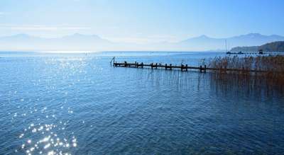 基姆湖 湖 水 景观 太阳 逆光 火花 网络