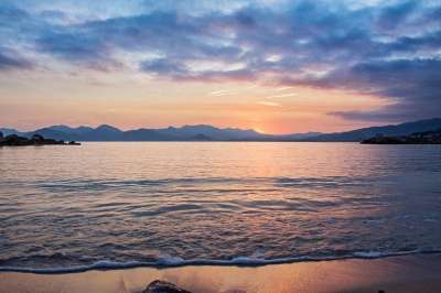 戛纳 海滩 日落 海